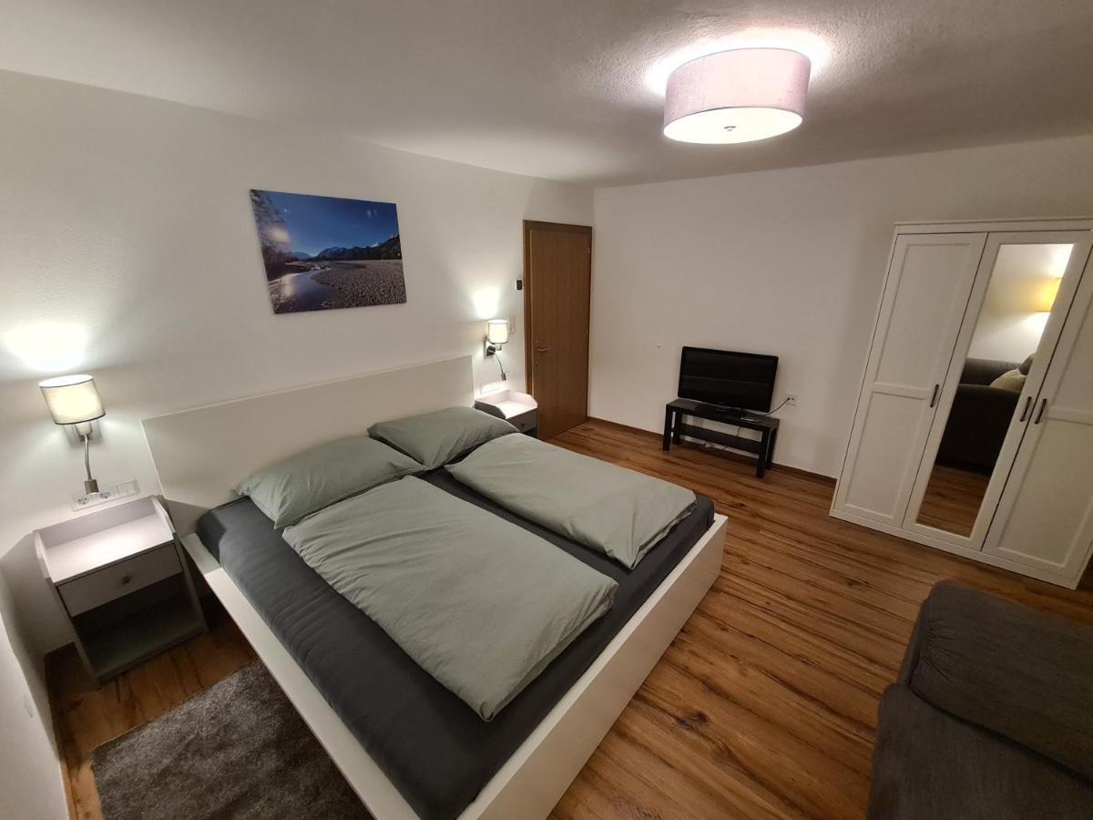 Ferienwohnung Scharf Reutte Exteriör bild
