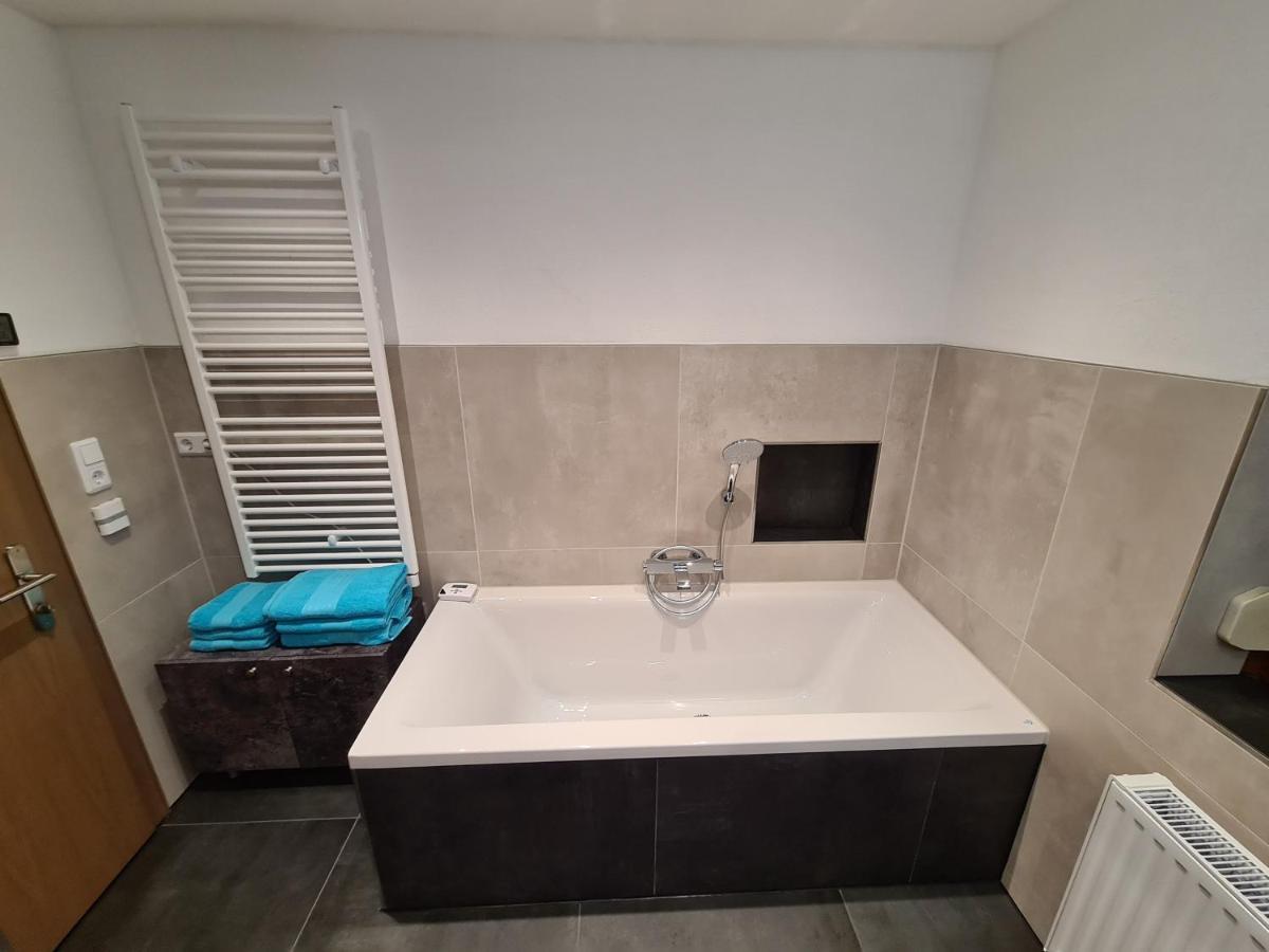 Ferienwohnung Scharf Reutte Exteriör bild